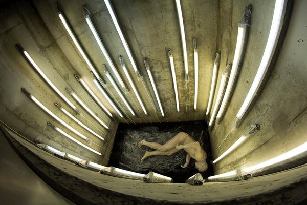 Kunstinstallationen in sechs Schächten