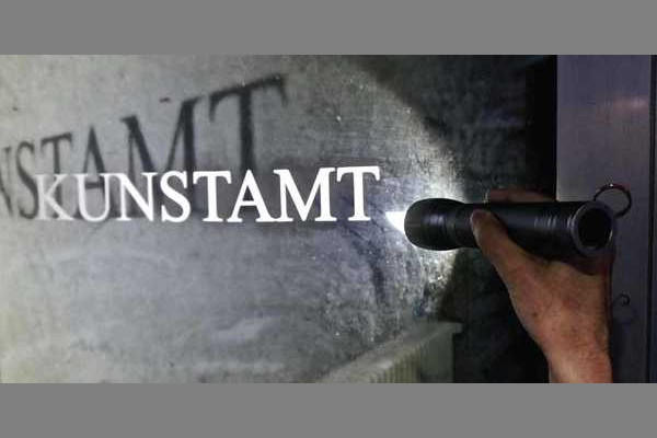 Kunst entdecken mit der Taschenlampe